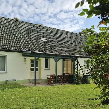 Apartment Altes Forsthaus Loewitz - Entspannen In Laendlicher Ruhe *